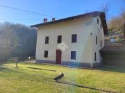 Casa indipendente in vendita a Ponzone AL