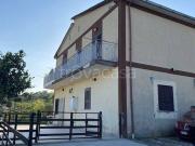 Appartamento in vendita a Presenzano via Confine 4