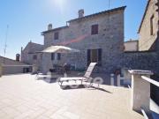 Appartamento in vendita a Radicofani SI