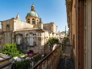 Appartamento in vendita a Ragusa via Roma, 127, Centro città