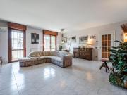 Appartamento in Vendita a Reggio nell'Emilia