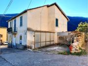 Appartamento in vendita a Rezzo IM