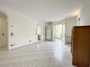 Appartamento in vendita a Riccione RN