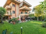 Appartamento in vendita a Roma Appartamento in vendita a Roma