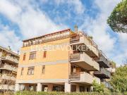 Appartamento in vendita a Roma RM