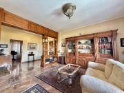 Appartamento in vendita a Roma via degli Estensi, Pisana...