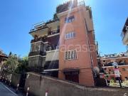 Appartamento in vendita a Roma via Gradoli, Tomba di Nerone