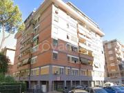 Appartamento in vendita a Roma via Lari, 30, Magliana