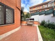 Appartamento in vendita a Roma via Torrita di Siena,...