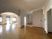 Appartamento in vendita a Savona, Centro