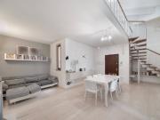 Appartamento in vendita a Sulbiate