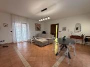 Appartamento in vendita a Taranto