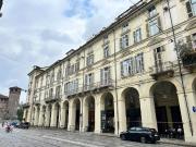 Appartamento in vendita a Torino TO