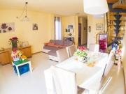 Appartamento in vendita a Trecastelli AN