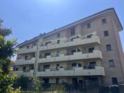 Appartamento in vendita a Vanzago MI