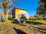 Appartamento in vendita a Ventasso