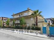 Appartamento in vendita a Viareggio