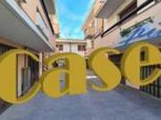 Appartamento in vendita a Viareggio