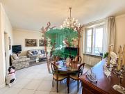 APPARTAMENTO in VENDITA a VIAREGGIO CENTRO MARE di 4 vani