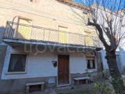 Appartamento in vendita a Viterbo via Alessandro...