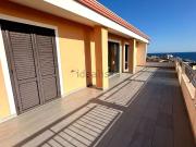 Appartamento in vendita di 100 m² in Strada Statale 18...