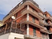 Appartamento in vendita di 100 m² in Via Albano