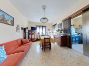 Appartamento in vendita di 100 m² in Via Alla Parrocchia, 66