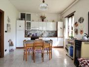 Appartamento in vendita di 100 m² in Via Avigliana, 35