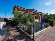 Appartamento in vendita di 100 m² in Via Borgosesia, 109