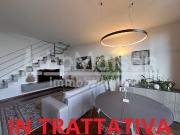 Appartamento in vendita di 100 m² in Via Cantoreggio