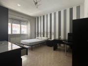 Appartamento in vendita di 100 m² in Via Cesare Algranati