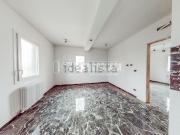 Appartamento in vendita di 100 m² in Via Ciro Menotti