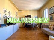 Appartamento in vendita di 100 m² in Via Foligno, 15