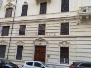 Appartamento in vendita di 100 m² in Via Giosuè Carducci