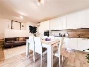 Appartamento in vendita di 100 m² in Via l&apos Aquila