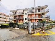 Appartamento in vendita di 100 m² in Via Lecco