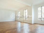 Appartamento in vendita di 100 m² in Via Novara