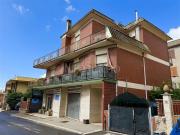 Appartamento in vendita di 100 m² in Via Sant&apos  Angelo