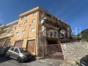 Appartamento in vendita di 100 m² in Via Torrente...