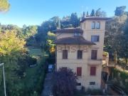 Appartamento in vendita di 100 m² in Via Vittorio...