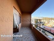 Appartamento in vendita di 100 m² in Vico Eolo, 2