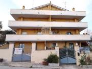 Appartamento in vendita di 101 m² in Contrada Frontino, 1