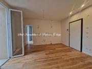 Appartamento in vendita di 101 m² in Via Francesco...