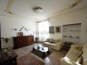 Appartamento in vendita di 102 m² in Via Carlo Camozzini, 4