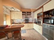 Appartamento in vendita di 102 m² in Via Giacinto Corsi