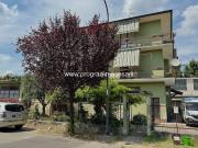 Appartamento in vendita di 102 m² in Via Lomellina
