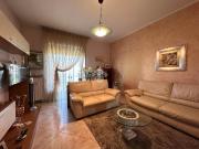 Appartamento in vendita di 102 m² in Via Nino Costa, 113