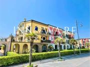 Appartamento in vendita di 103 m² in Via Pesaro, 93