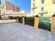 Appartamento in vendita di 103 m² in Viale Carlo Canepa, 7