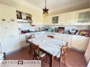 Appartamento in vendita di 104 m² in Via della Fiera